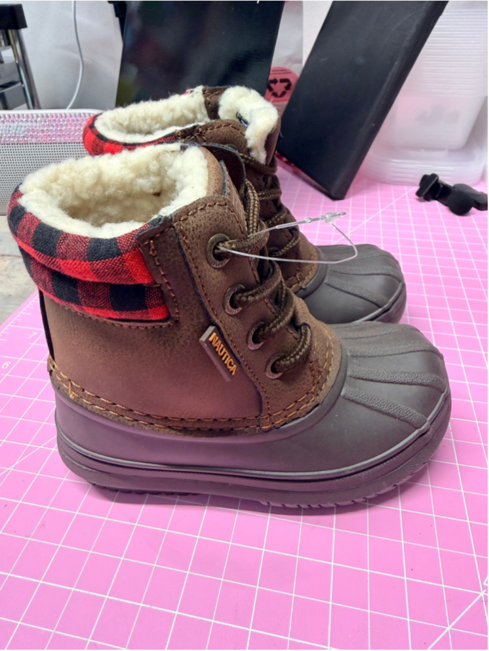 Baby Nautica Boots Size 7 Brown Red Plaid Booties Child - Picture 2 of 5